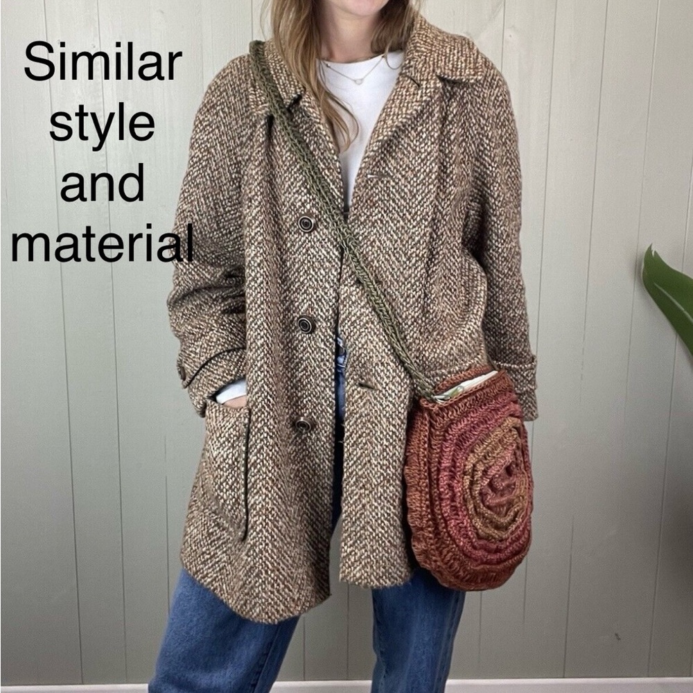 EDDIE BAUER Tweed button & zip up peacoat. Size Med. EUC
